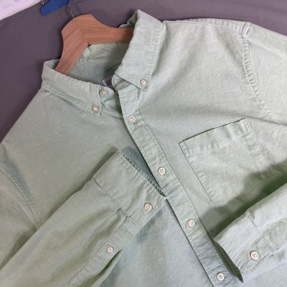 OLD NAVY Men's Medium Sage Green Button Down Oxford Shirt Regular Fit